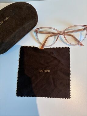 Tom Ford Transparent Blush Cat-Eye Glasses